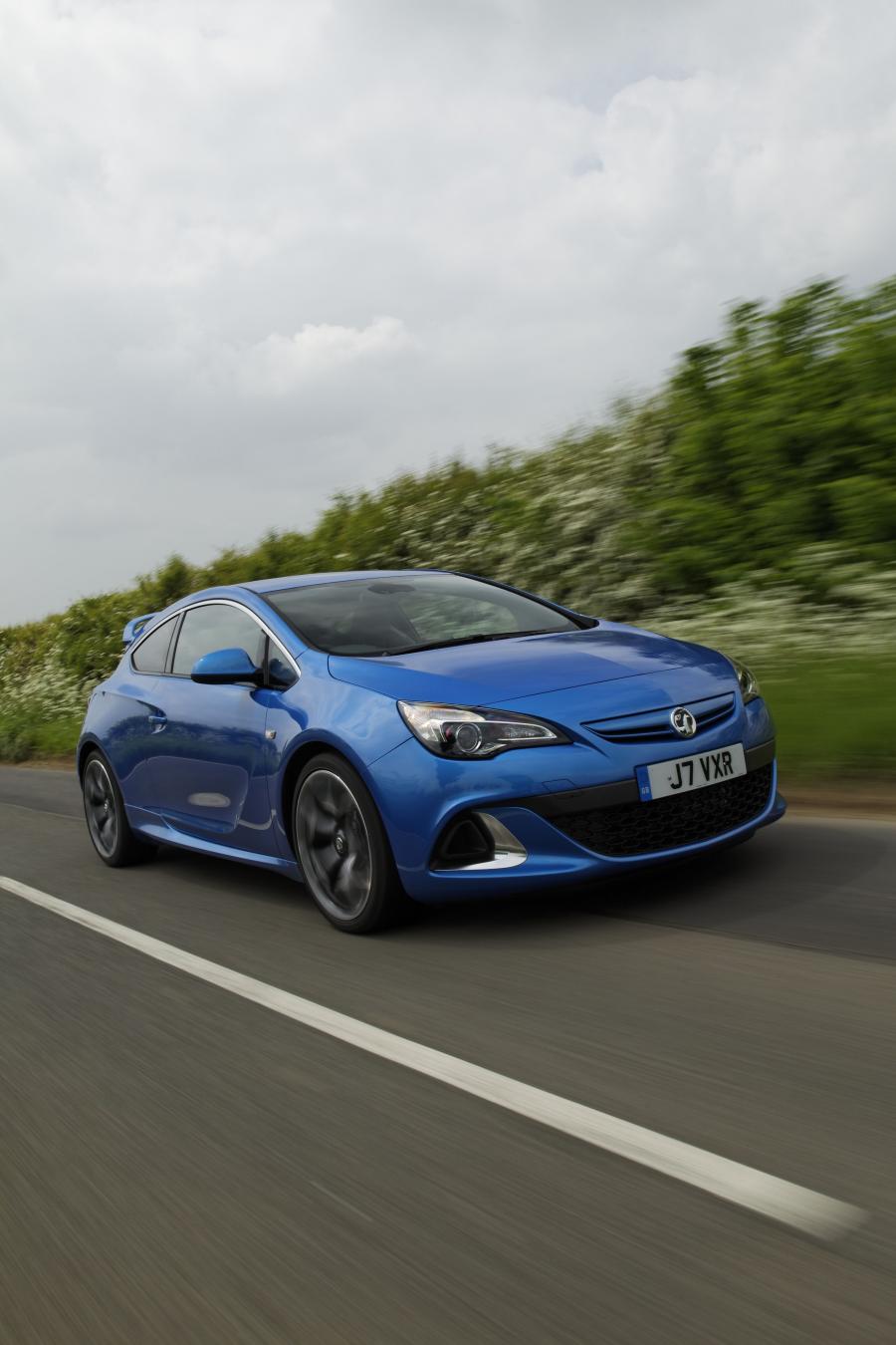  Vauxhall Astra VXR 2012 года  (фото 234 из 274)